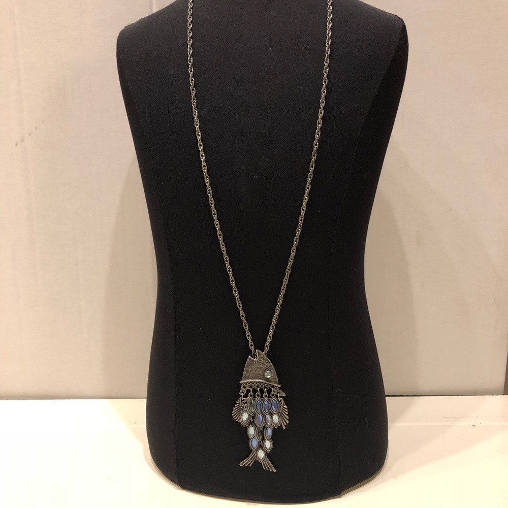 Fish 🐟 long Chain necklace blue stone “scales”
